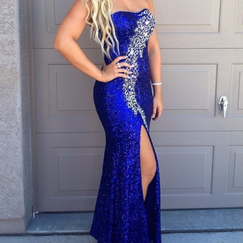 Gorgeous blue sequin prom dress.
